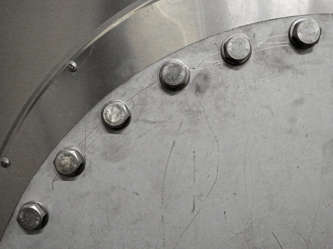 Maturatori in acciaio per la decantazione del miele